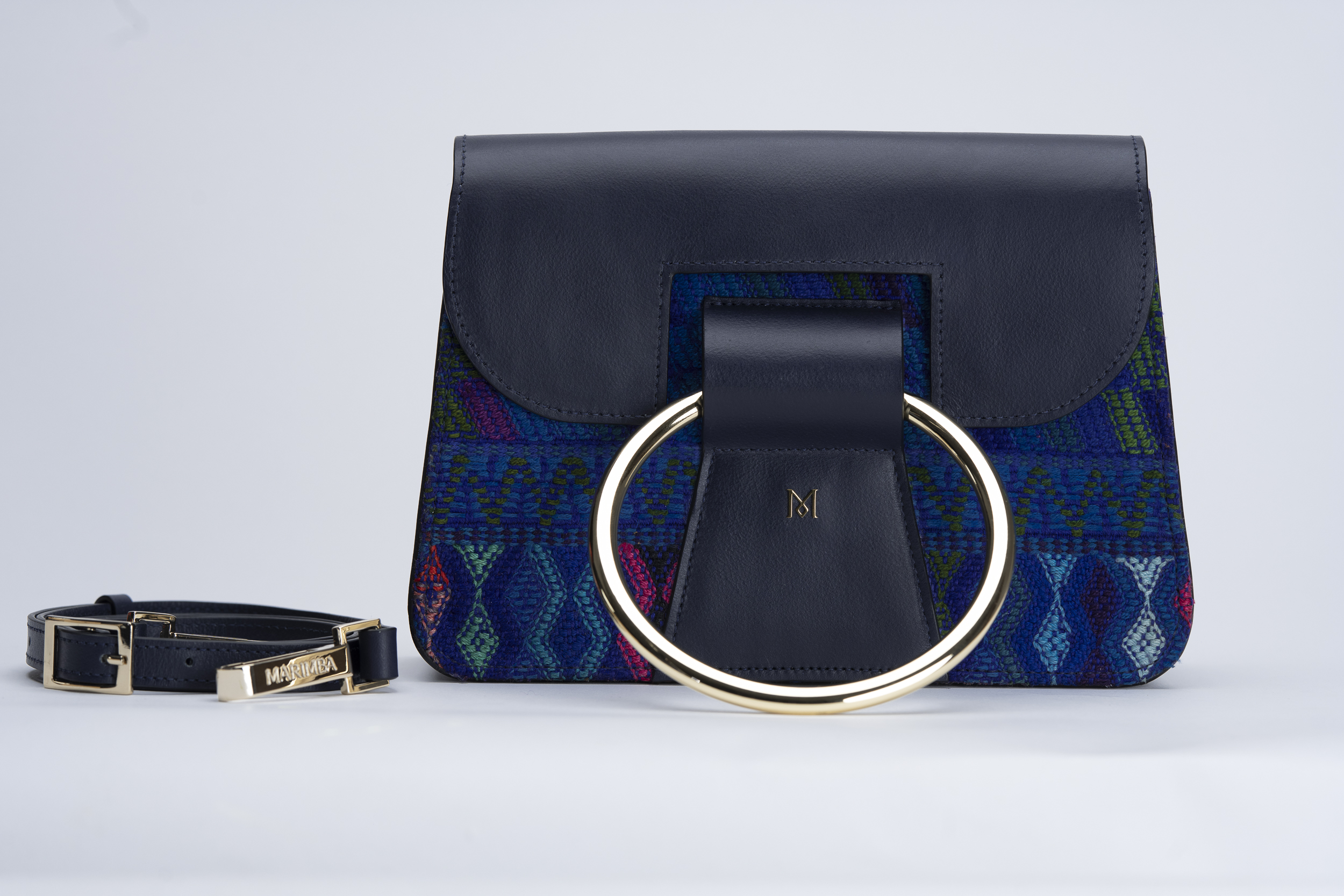 El Nativo Bleu Bleu — vue angle